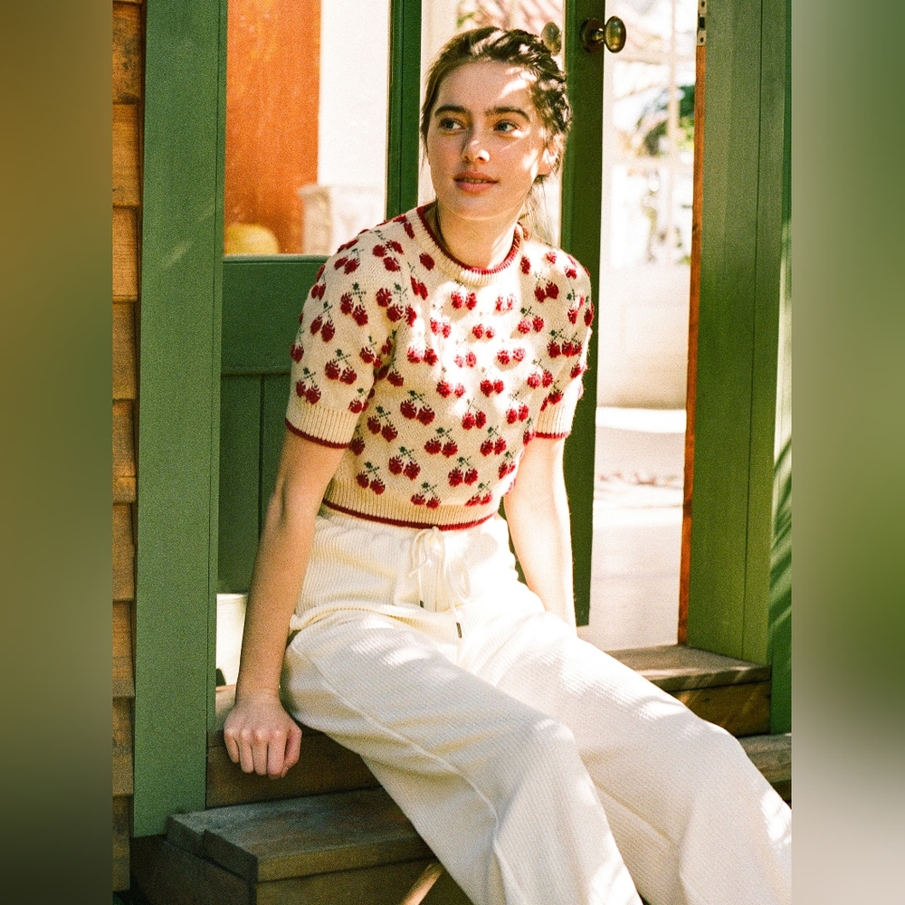 Cider Contrasting Binding Cherry Pattern Knitted Crop Top